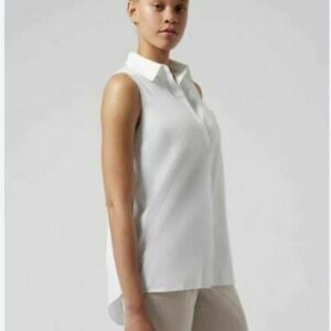 Athleta Urbanite White Sleeveless
Women's Button Down Top